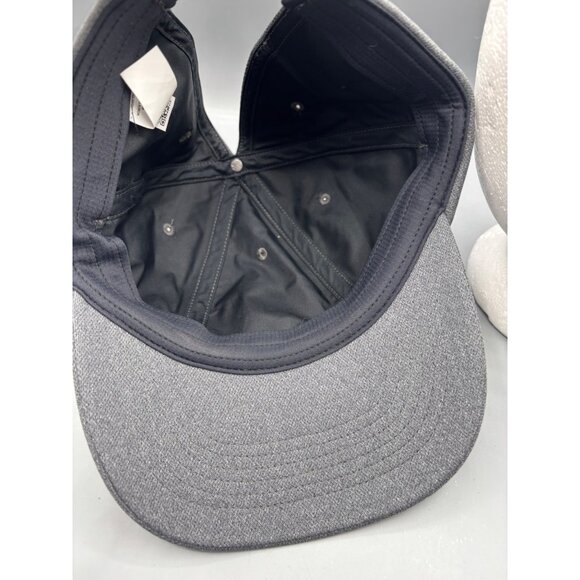 Under Armour Womens Hat Gray Adjustable Cap M/L Ponytail‎ Open Back - Picture 6 of 6